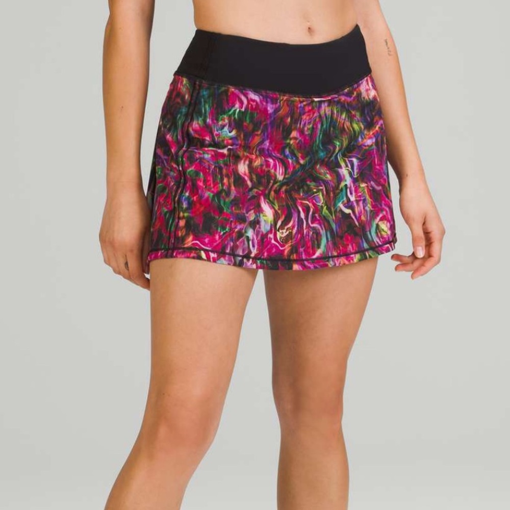 Lululemon Pace Rival Mid Rise Skirt Hyper Flow Pink Multi-Black Size 10